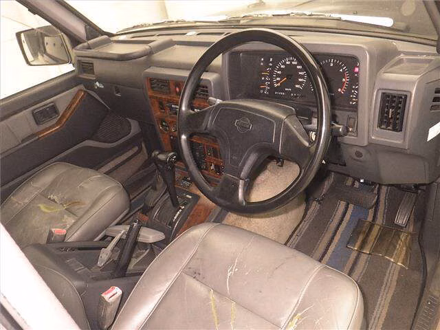 NISSAN SAFARI