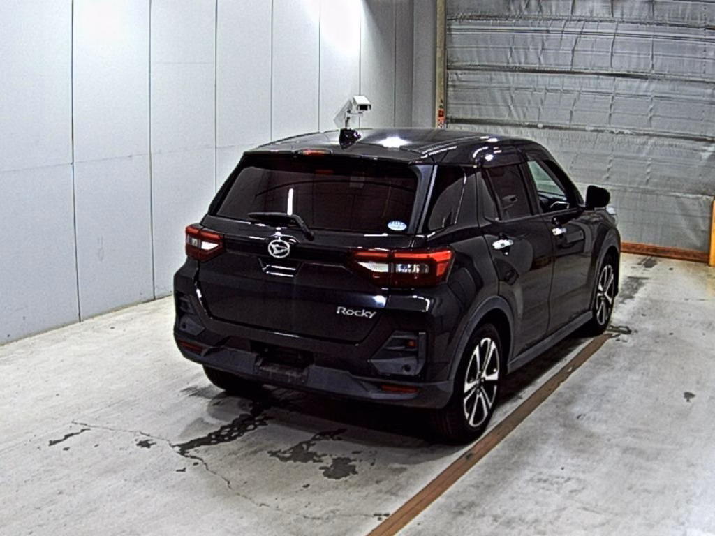 DAIHATSU ROCKY