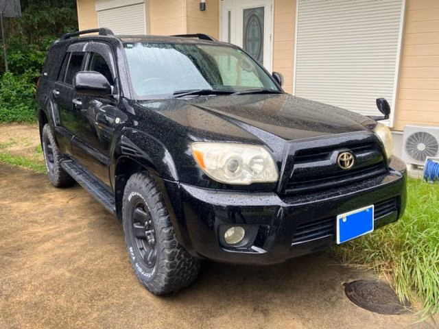 TOYOTA HILUX SURF
