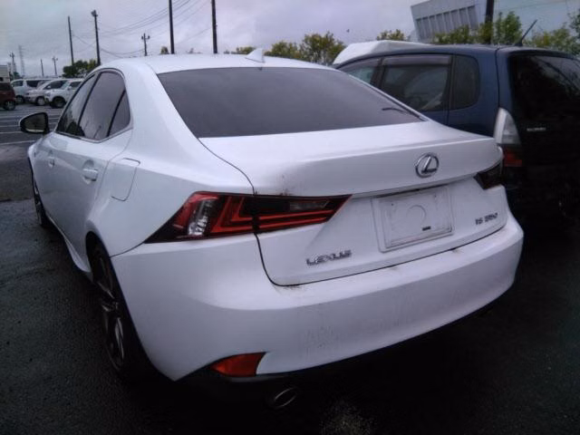 LEXUS IS350