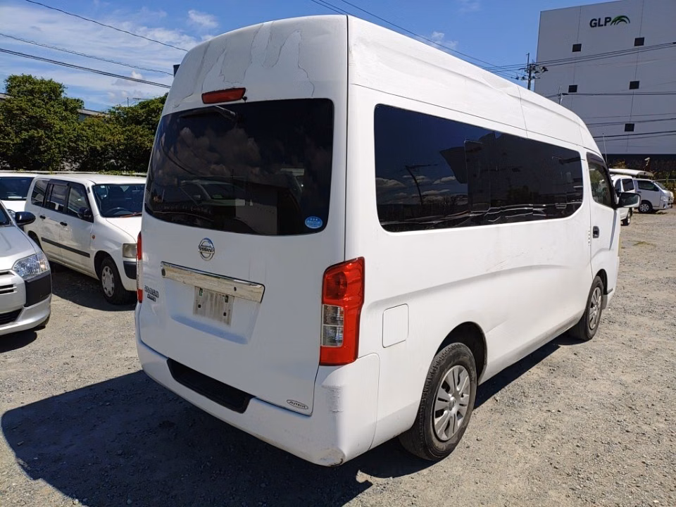 NISSAN NV350 CARAVAN