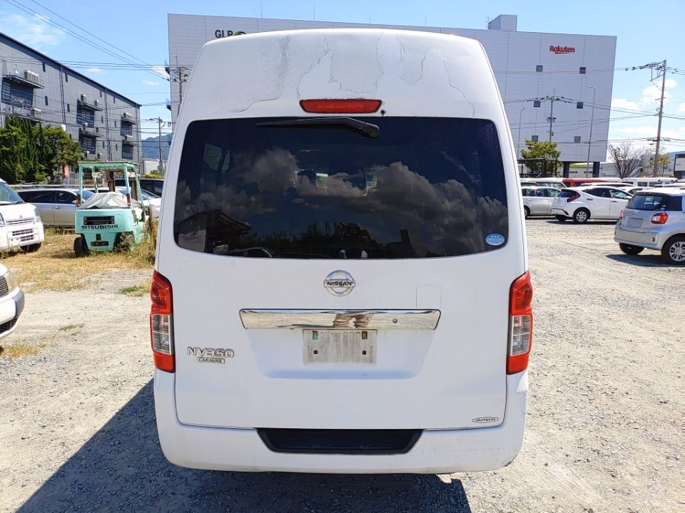 NISSAN NV350 CARAVAN