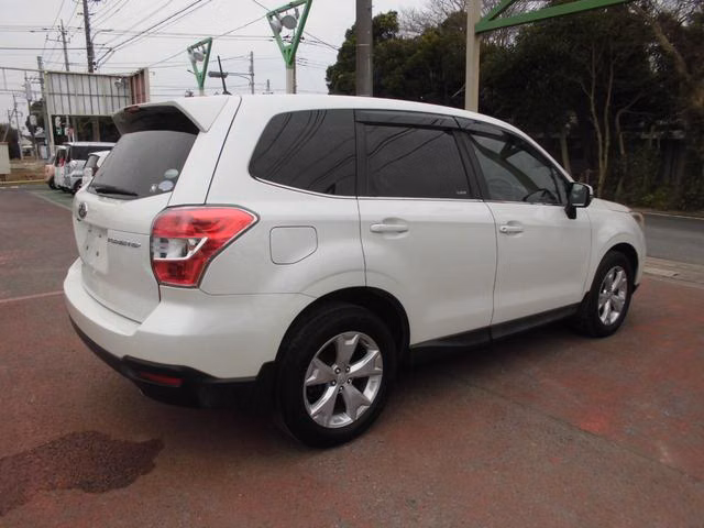 SUBARU FORESTER