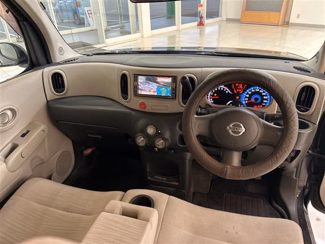 NISSAN CUBE