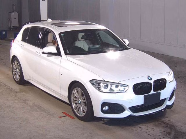 BMW 1-SERIES