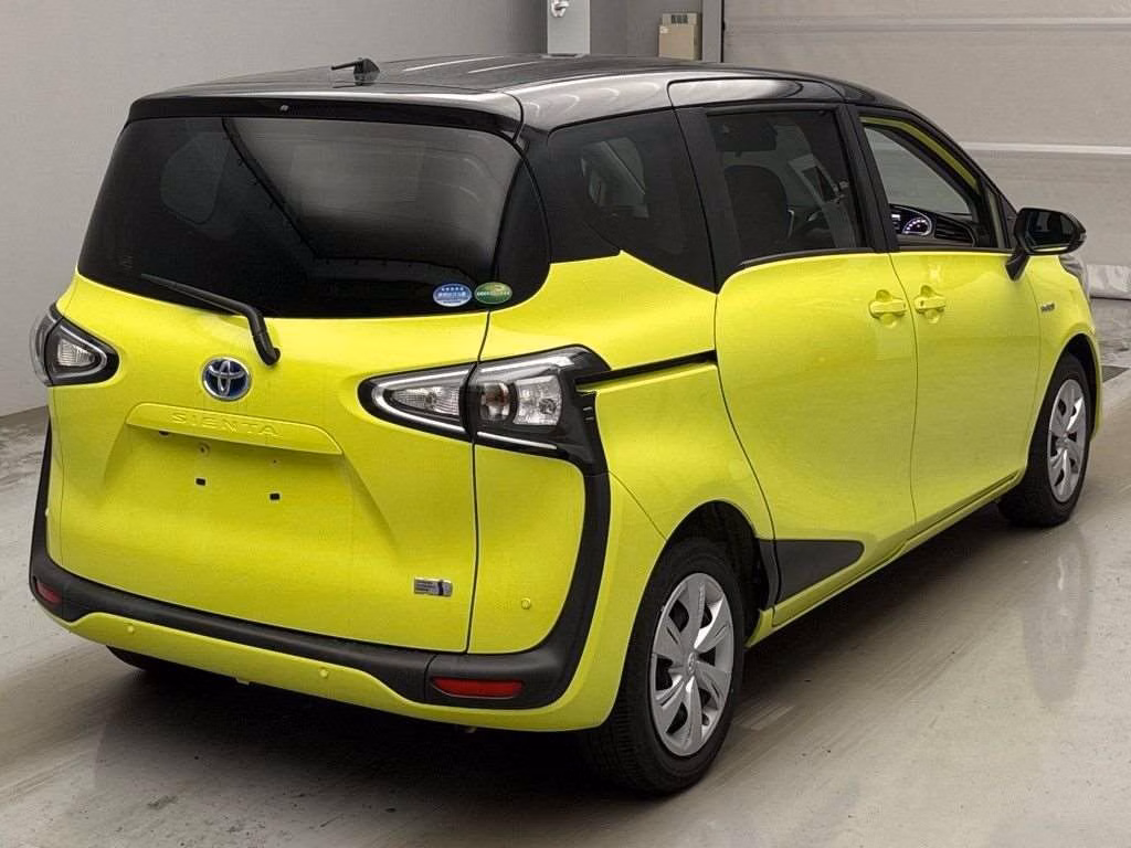 TOYOTA SIENTA