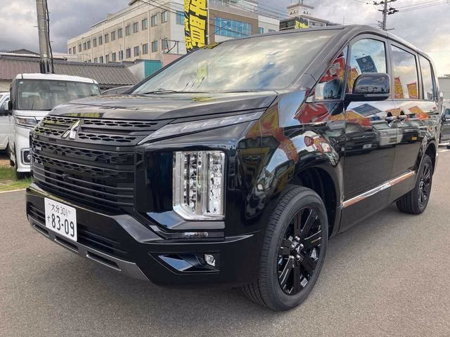 MITSUBISHI DELICA D:5