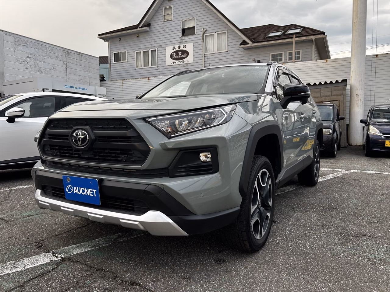 TOYOTA RAV4