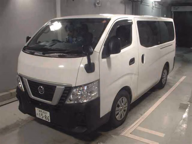 NISSAN NV350 CARAVAN