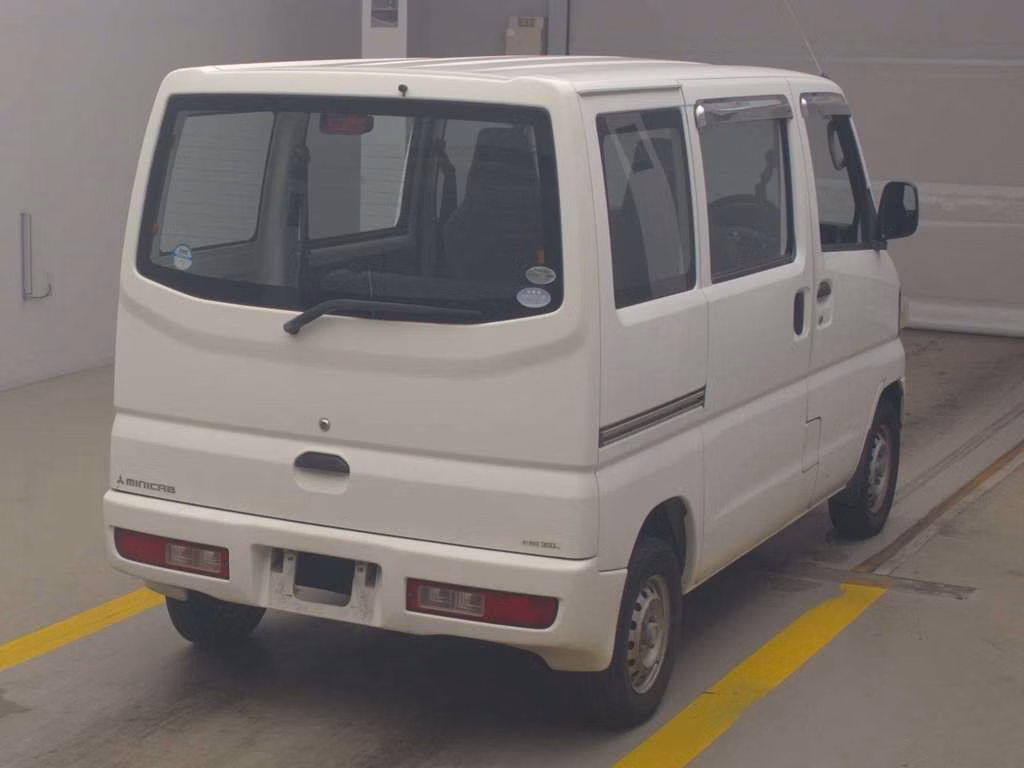 MITSUBISHI MINICAB