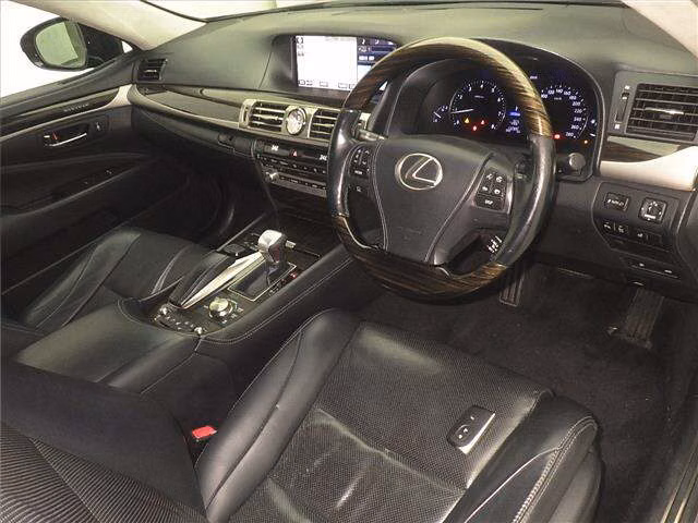 LEXUS LS460