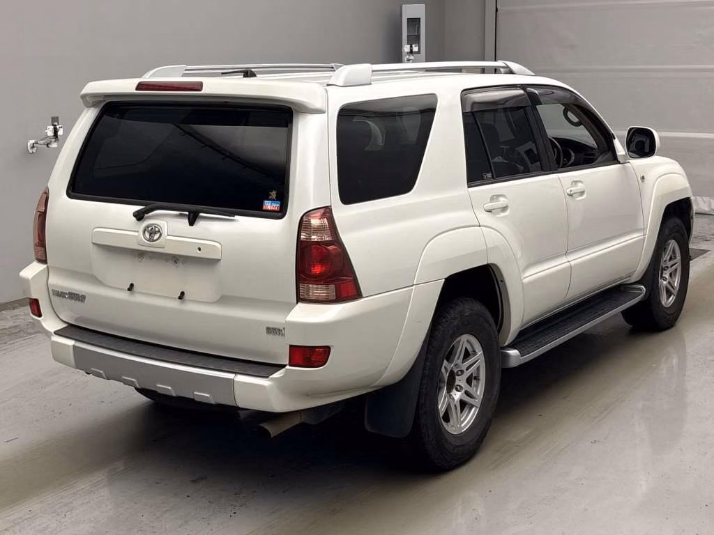 TOYOTA HILUX SURF