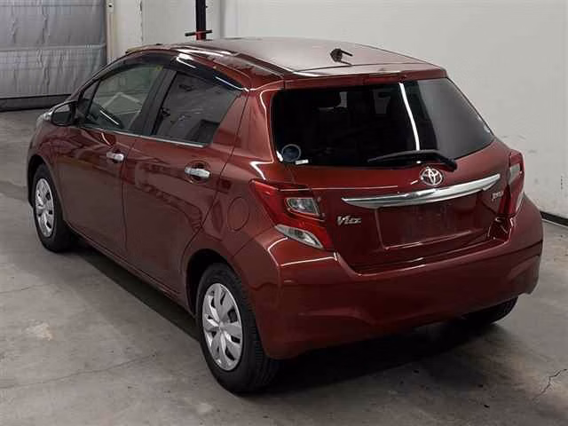 TOYOTA VITZ