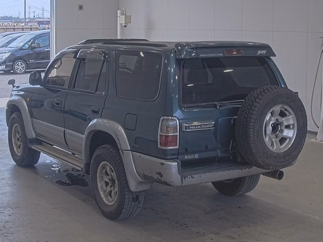 TOYOTA HILUX SURF