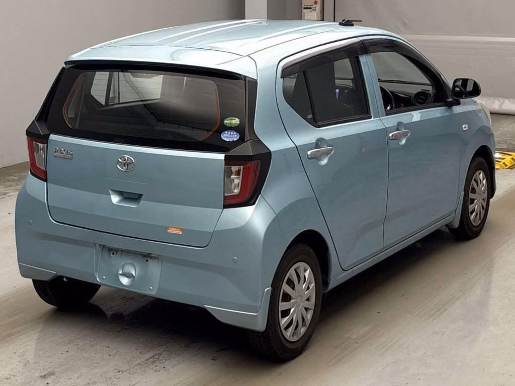 TOYOTA PIXIS EPOCH
