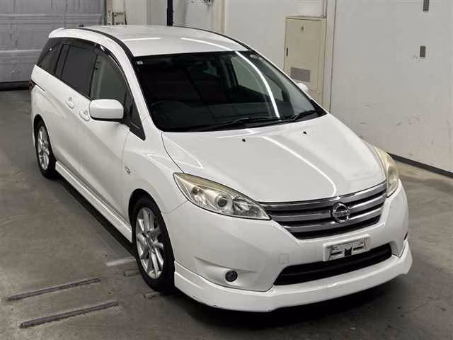 NISSAN LAFESTA