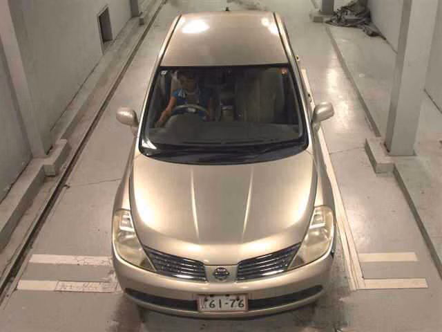 NISSAN TIIDA LATIO