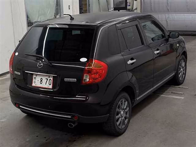 MAZDA VERISA
