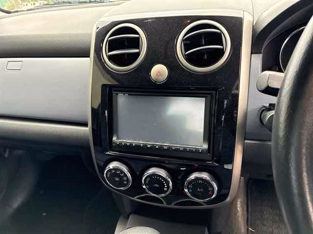 MAZDA VERISA