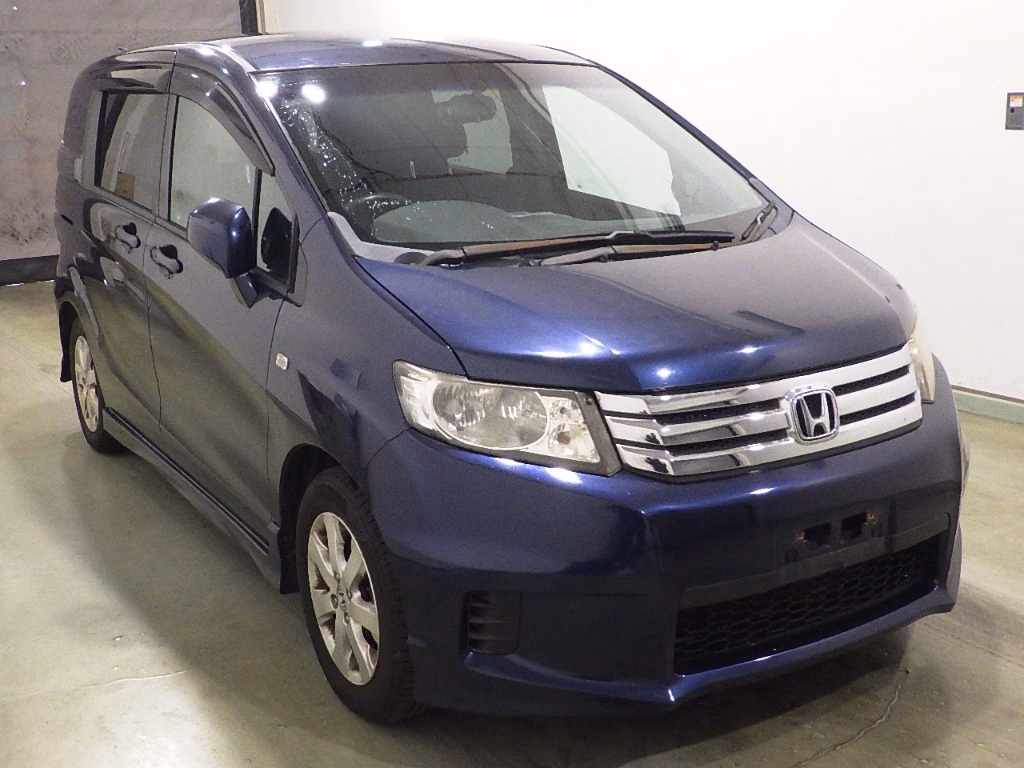 Honda Freed Spike