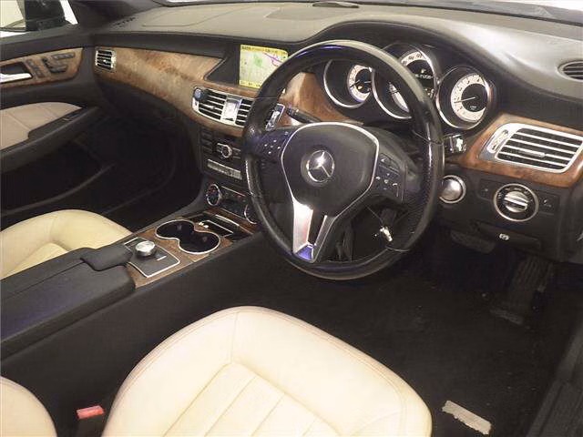 MERCEDES-BENZ CLS-CLASS