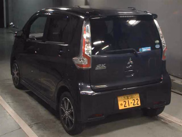 MITSUBISHI EK CUSTOM