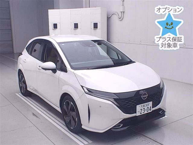 NISSAN AURA
