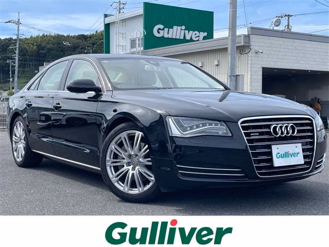 AUDI A8