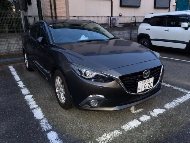 MAZDA AXELA