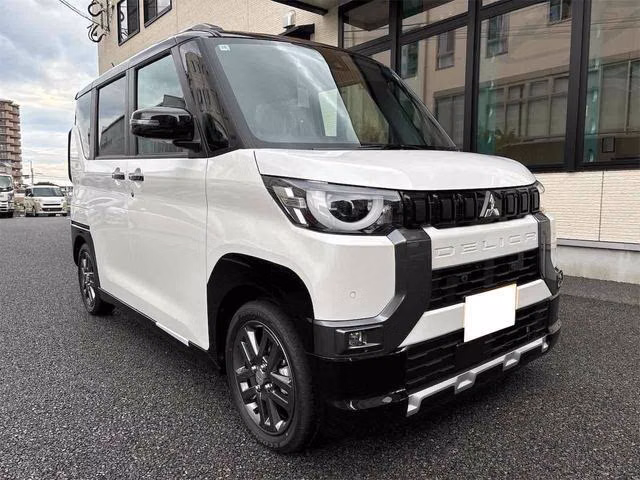 MITSUBISHI DELICA MINI