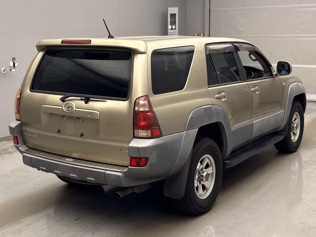 TOYOTA HILUX SURF