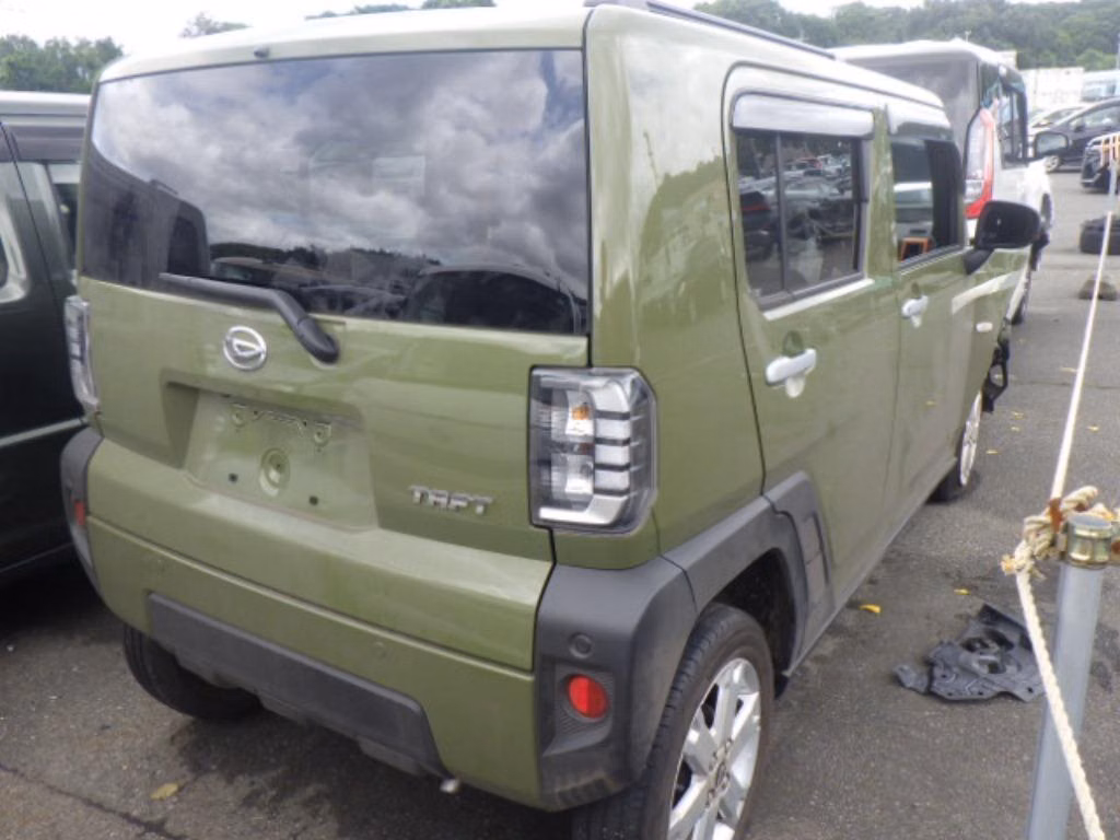 DAIHATSU TAFT