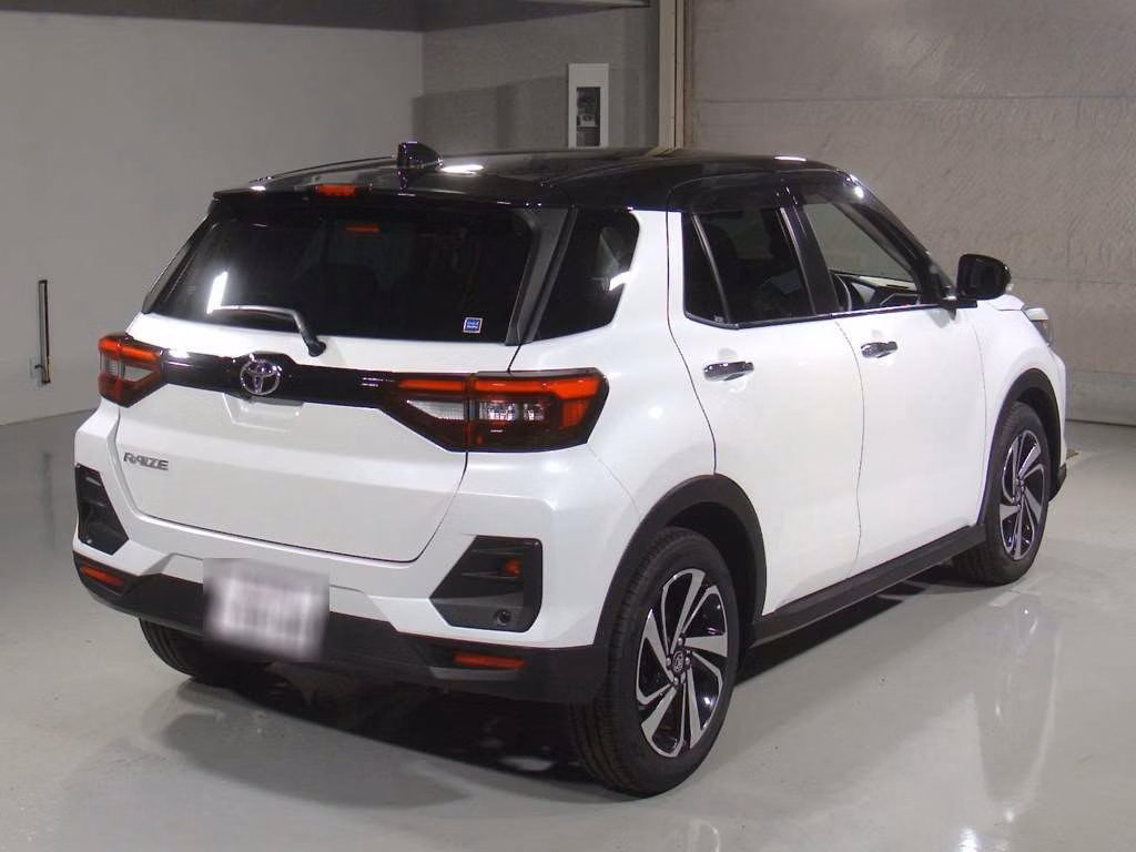 TOYOTA RAIZE