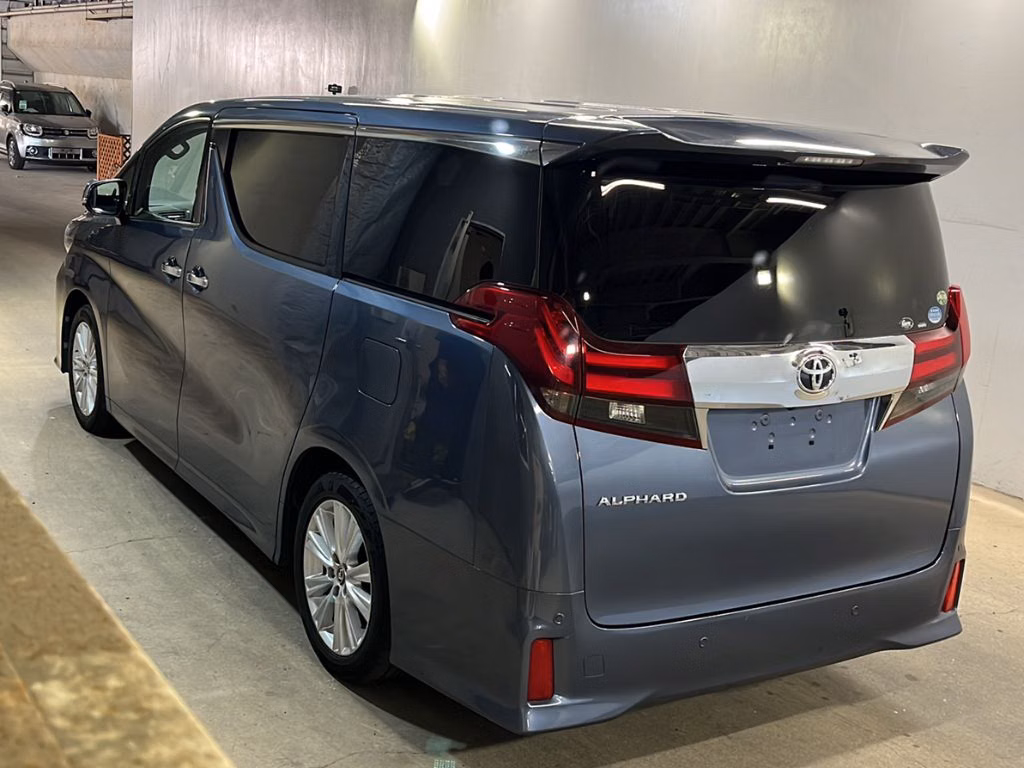 TOYOTA ALPHARD