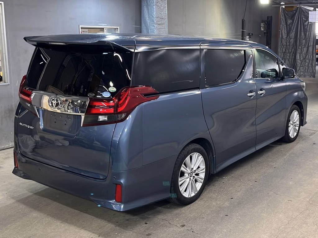 TOYOTA ALPHARD