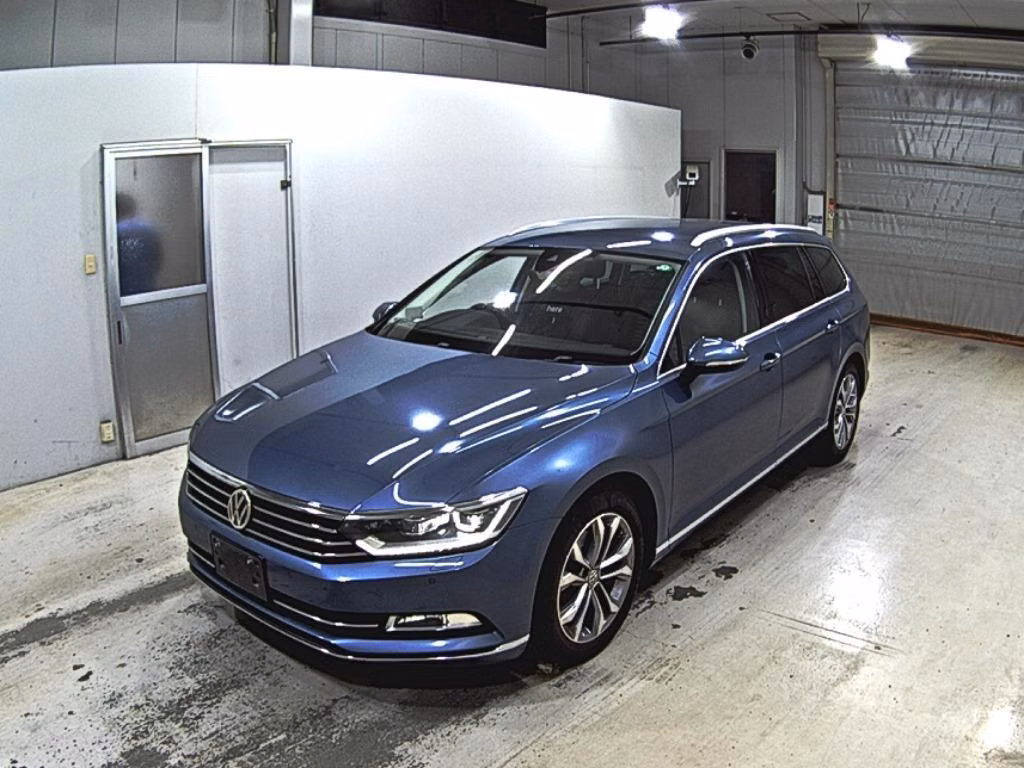 VOLKSWAGEN PASSAT