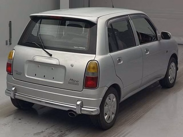 DAIHATSU MIRA GINO