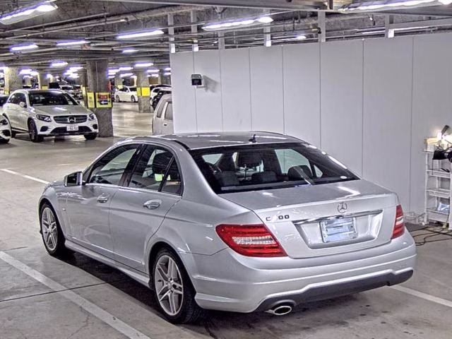 MERCEDES-BENZ C-CLASS