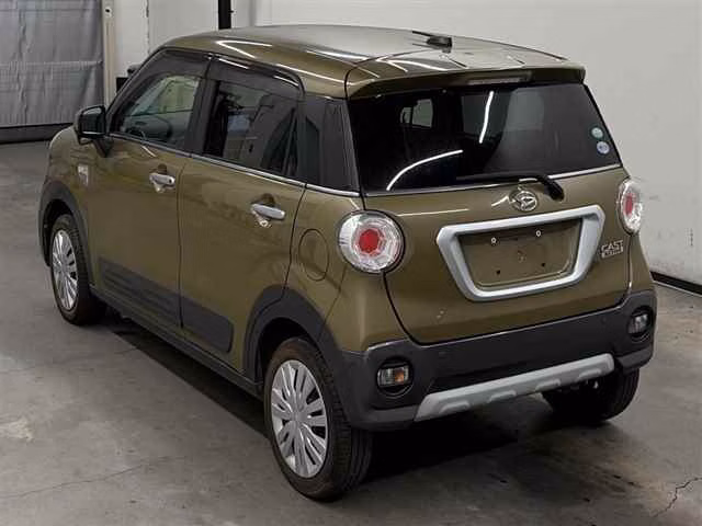 DAIHATSU CAST