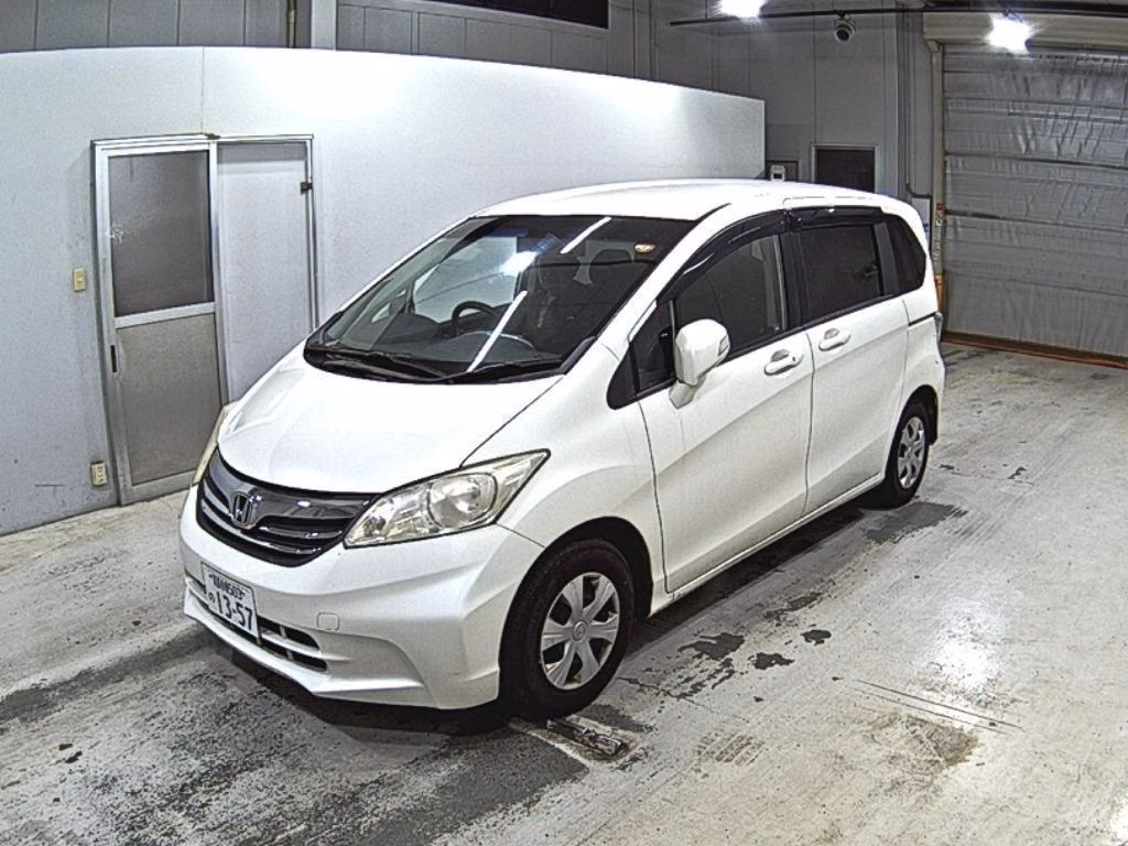 HONDA FREED