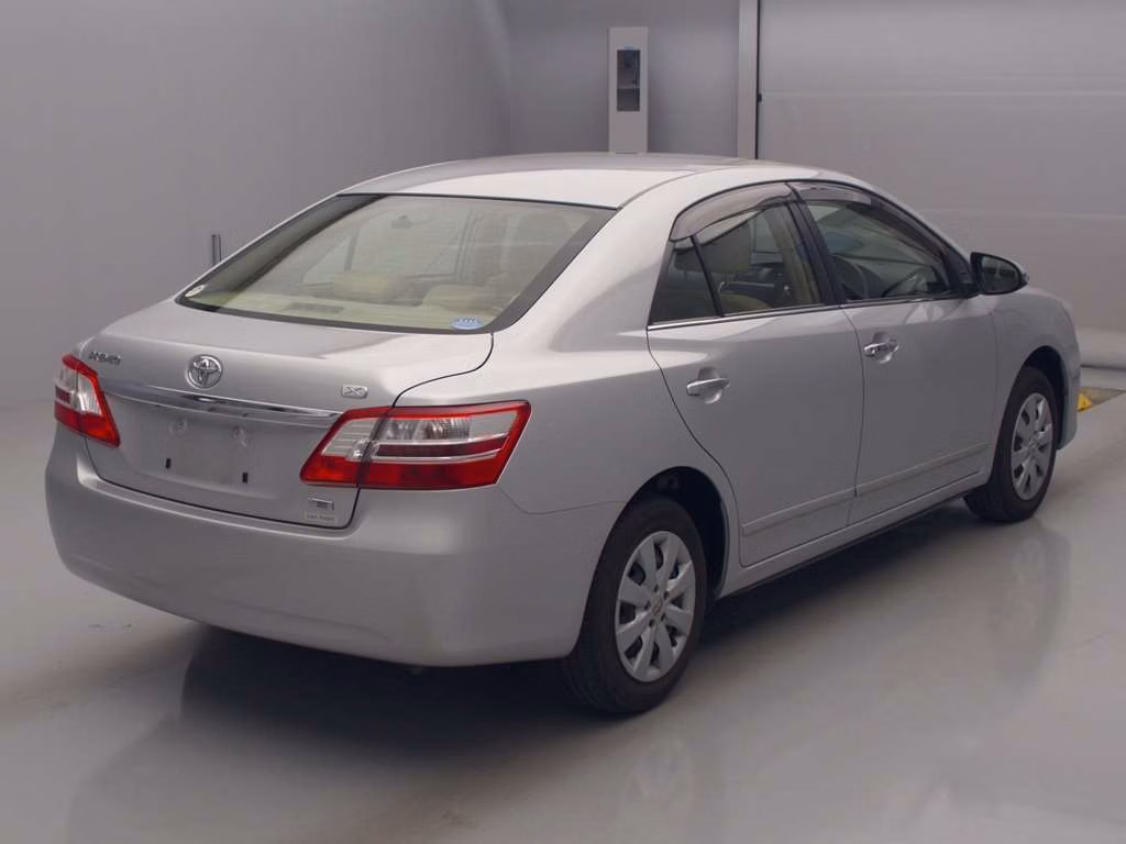TOYOTA PREMIO