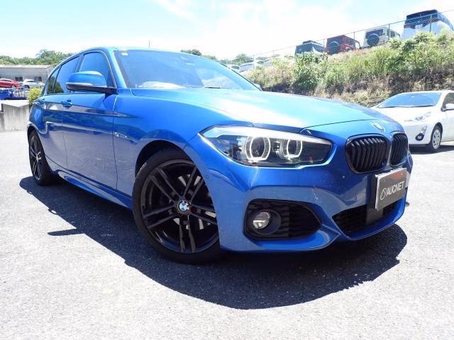 BMW 1-SERIES
