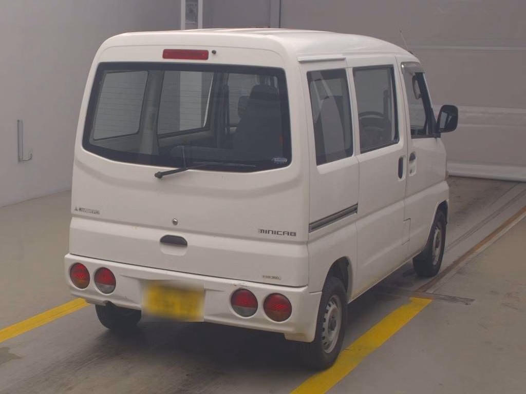 MITSUBISHI MINICAB