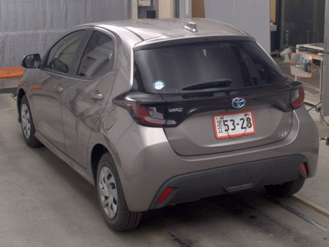 TOYOTA YARIS