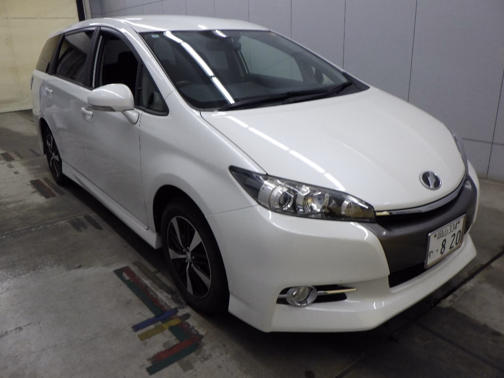 TOYOTA WISH