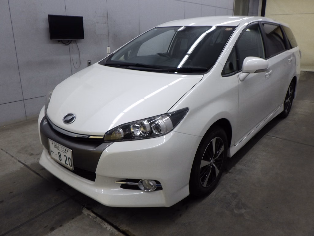 TOYOTA WISH