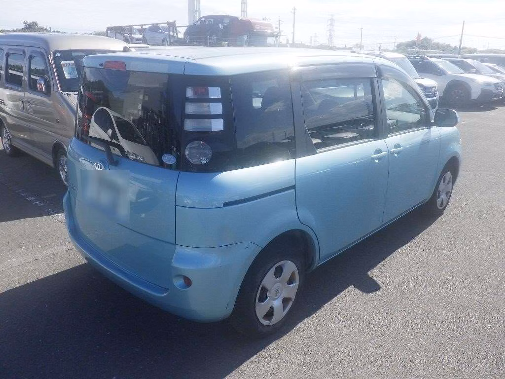 TOYOTA SIENTA
