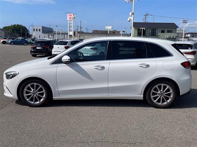 MERCEDES-BENZ B-CLASS