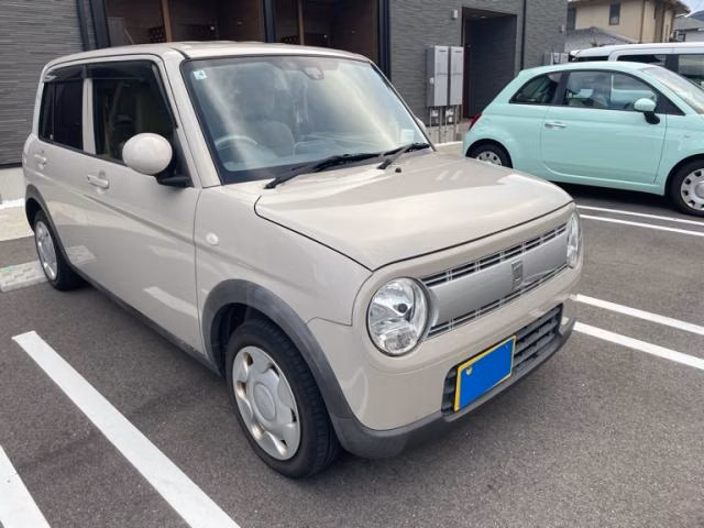 Suzuki Alto Lapin