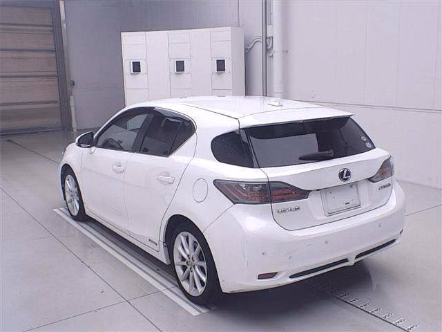 LEXUS CT200H